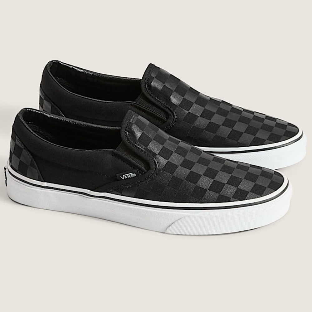 Vans classic slip on black checkerboard sneaker shoe - New - Women’s size 9